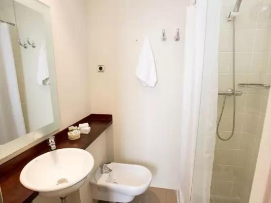 Hotel Kalima Caldes D'Estrach Esterno foto