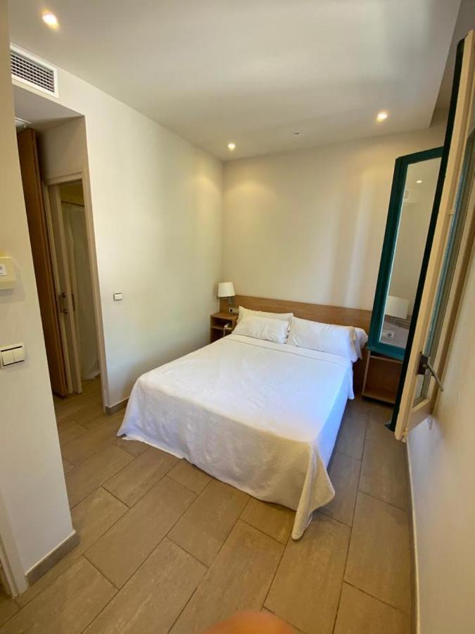 Hotel Kalima Caldes D'Estrach Esterno foto